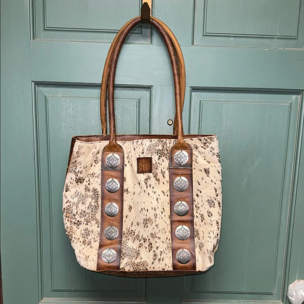 STS Ranchwear Spotted Cream and Brown Tote concealed carry - Picture 1 of 6
